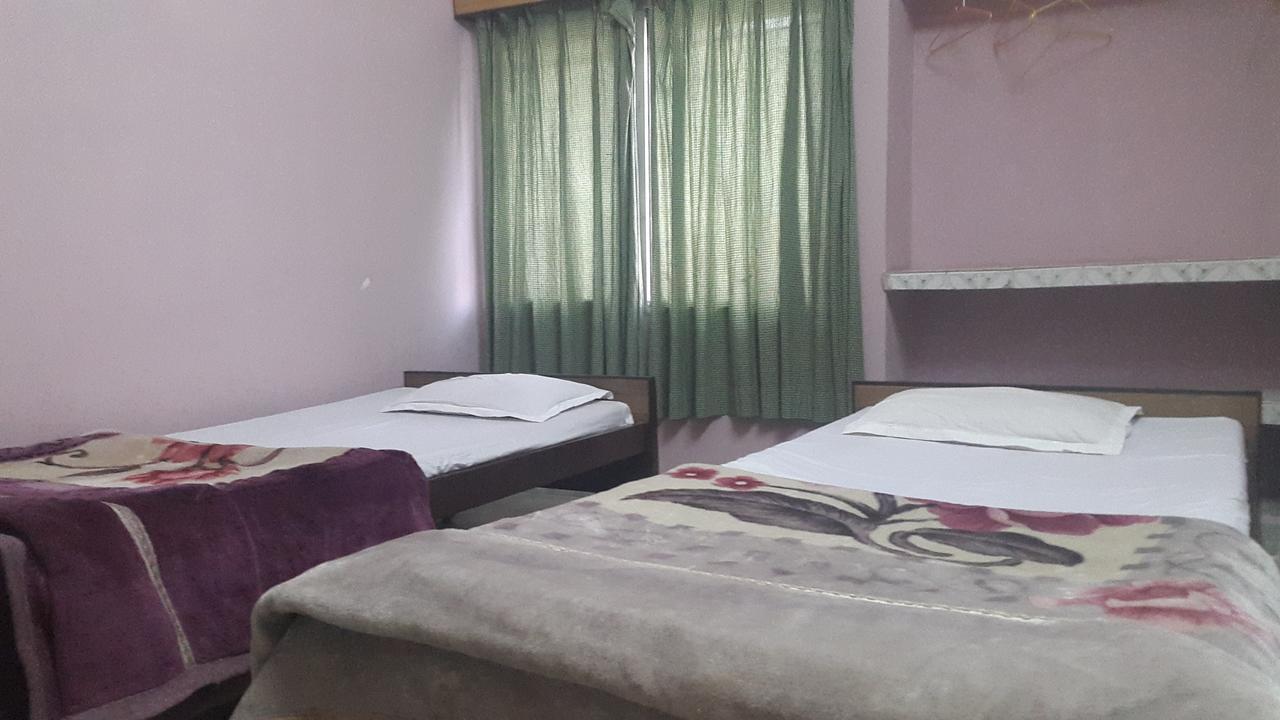 Deep Hotel Bodh Gaya Exteriör bild